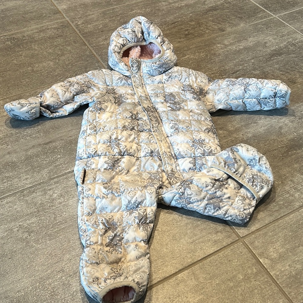 North face 6-12mo snowsuit